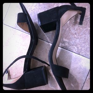 Lightly worn short dress heels in black